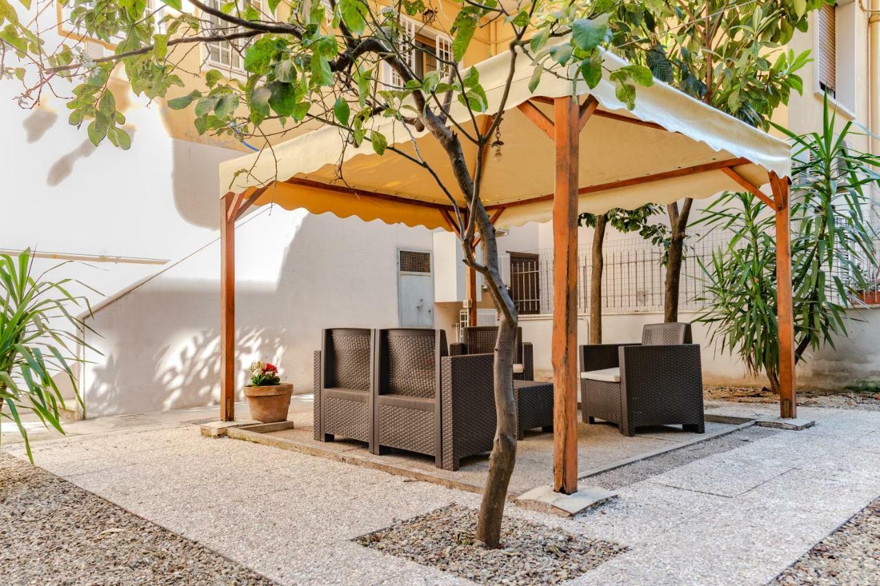 Comfort Piazza Mariano Armellini Roma